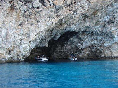 Caves Caves